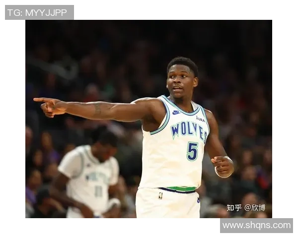 森林狼与湖人激战正酣12月26日精彩对决引发球迷热议